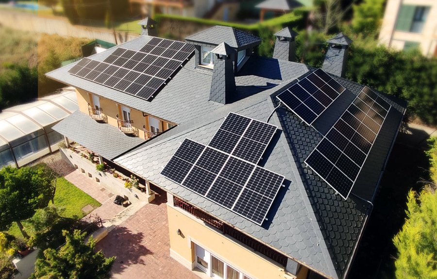 Por qué elegir una instalación de placas fotovoltaicas y otras energías renovables  